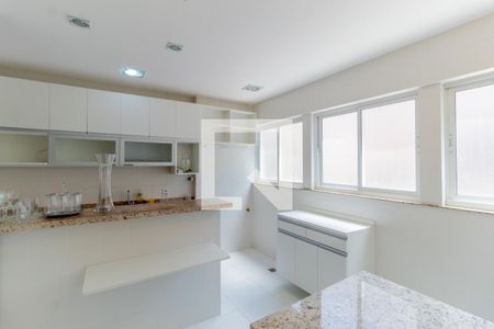 Casa à venda com 264m², 4 quartos e 3 vagas Casa à venda com 264m², 4 quartos e 3 vagasCozinha 2 - segundo andar