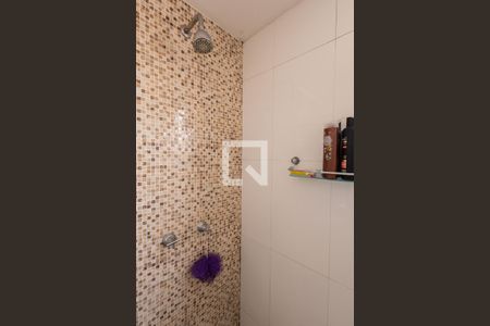 Apartamento à venda com 68m², 3 quartos e 1 vaga Apartamento à venda com 68m², 3 quartos e 1 vagaBanheiro da Suíte