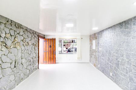 Sala de casa à venda com 3 quartos, 200m² em Jardim Internacional, São Paulo