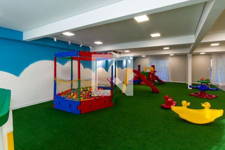 Apartamento para alugar com 83m², 2 quartos e 1 vagaÁrea comum - playground