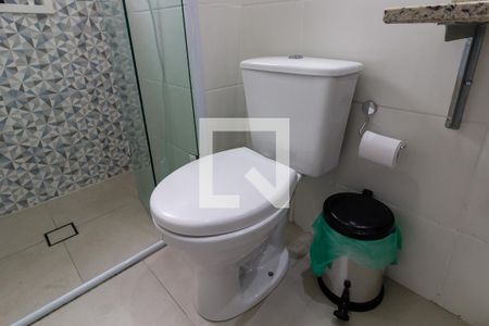 Apartamento para alugar com 83m², 2 quartos e 1 vagaDetalhe do banheiro da suíte