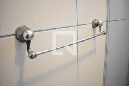 Apartamento para alugar com 44m², 2 quartos e 1 vagaDetalhe do banheiro