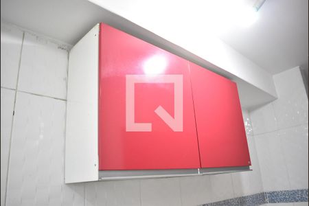 Apartamento para alugar com 44m², 2 quartos e 1 vagaCozinha - Armários