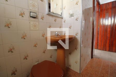 Banheiro da suíte de casa para alugar com 2 quartos, 95m² em Vila Campo Grande, São Paulo