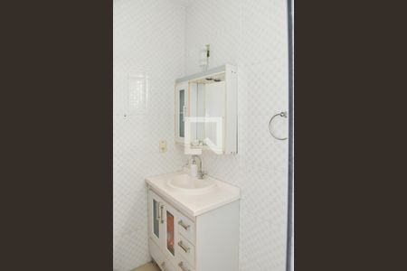 Casa para alugar com 160m², 5 quartos e 3 vagasBanheiro Social 2