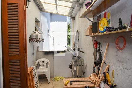 Casa para alugar com 160m², 5 quartos e 3 vagasSacada do Quarto 3