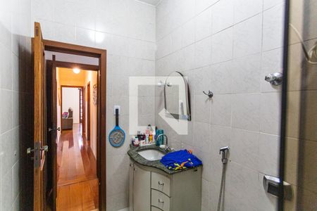Casa à venda com 150m², 3 quartos e 4 vagasBanheiro da Suíte