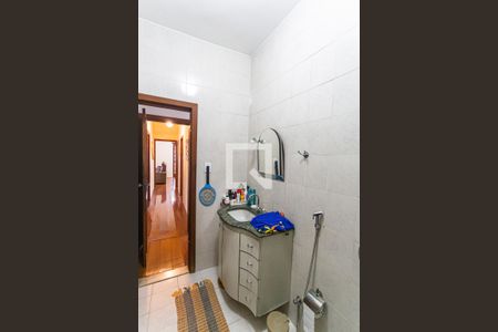 Casa à venda com 150m², 3 quartos e 4 vagasBanheiro da Suíte