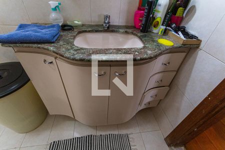 Casa à venda com 150m², 3 quartos e 4 vagasArmário do Banheiro Social