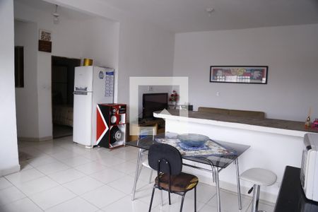 Casa à venda com 120m², 3 quartos e 3 vagasCozinha-Casa 2