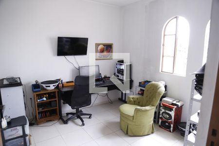 Casa à venda com 120m², 3 quartos e 3 vagasQuarto 2-Casa 2