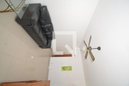 Sala de apartamento para alugar com 2 quartos, 77m² em Penha Circular, Rio de Janeiro