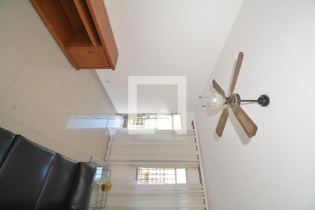 Sala de apartamento para alugar com 2 quartos, 77m² em Penha Circular, Rio de Janeiro