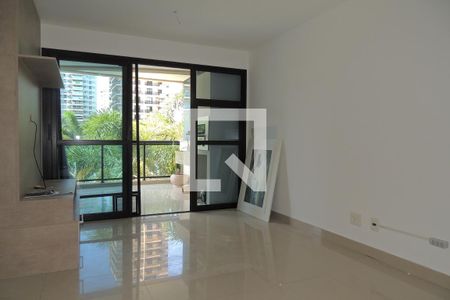 Sala  de apartamento para alugar com 3 quartos, 80m² em Jacarepaguá, Rio de Janeiro