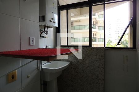 Apartamento para alugar com 80m², 3 quartos e 1 vagaÁrea de Serviço
