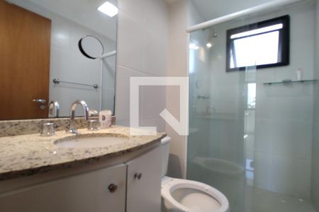 Banheiro da Suíte de apartamento para alugar com 3 quartos, 80m² em Jacarepaguá, Rio de Janeiro