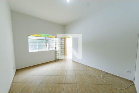 Sala de casa para alugar com 3 quartos, 150m² em Padre Eustáquio, Belo Horizonte