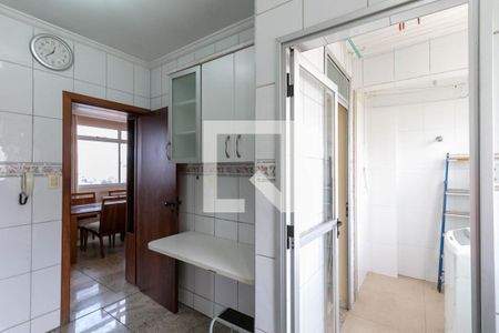 Apartamento para alugar com 320m², 5 quartos e 2 vagasCozinha