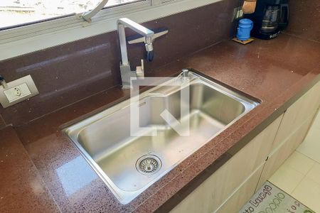 Apartamento para alugar com 107m², 2 quartos e 2 vagas Apartamento para alugar com 107m², 2 quartos e 2 vagasCozinha