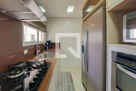 Apartamento para alugar com 107m², 2 quartos e 2 vagas Apartamento para alugar com 107m², 2 quartos e 2 vagasCozinha