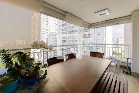 Apartamento para alugar com 107m², 2 quartos e 2 vagas Apartamento para alugar com 107m², 2 quartos e 2 vagasVaranda