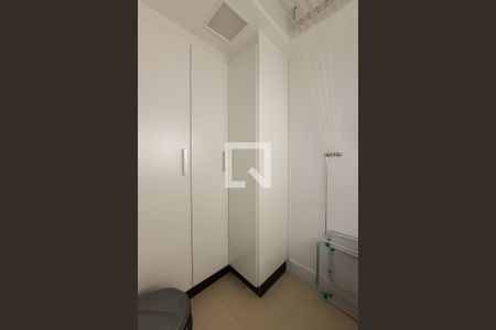 Apartamento para alugar com 107m², 2 quartos e 2 vagas Apartamento para alugar com 107m², 2 quartos e 2 vagasÁrea de Serviço