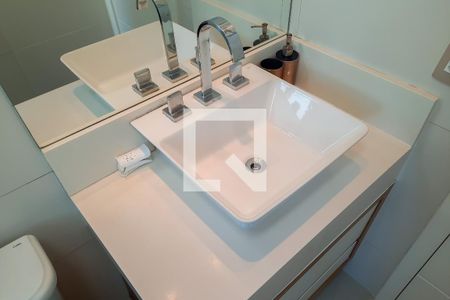 Apartamento para alugar com 107m², 2 quartos e 2 vagas Apartamento para alugar com 107m², 2 quartos e 2 vagasBanheiro da Suíte