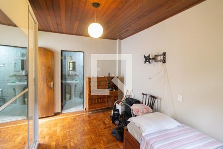 Casa à venda com 300m², 3 quartos e 3 vagasQuarto 2