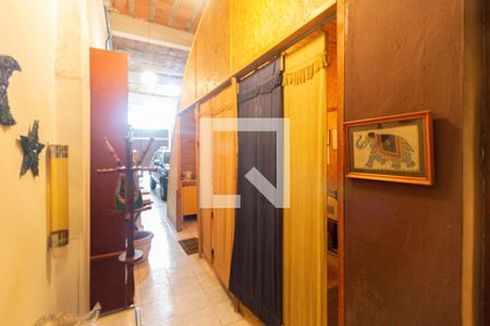 Casa à venda com 300m², 3 quartos e 3 vagasGaragem