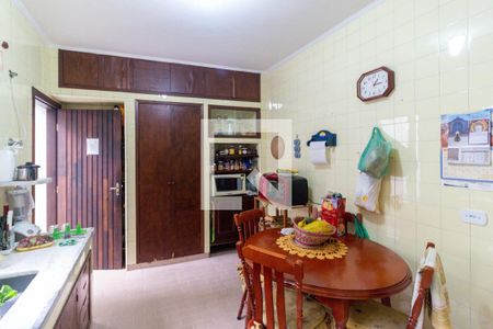 Casa à venda com 300m², 3 quartos e 3 vagasCozinha