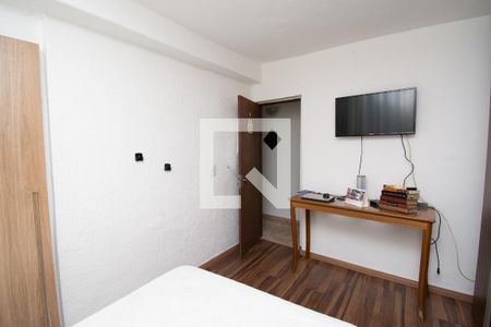 Casa à venda com 360m², 3 quartos e 2 vagasSuíte 1