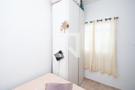 Casa à venda com 360m², 3 quartos e 2 vagasQuarto 2