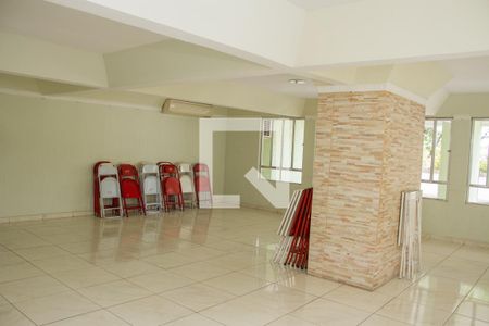 Apartamento à venda com 79m², 2 quartos e 1 vagaÁrea comum