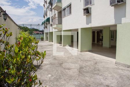 Apartamento à venda com 79m², 2 quartos e 1 vagaÁrea comum