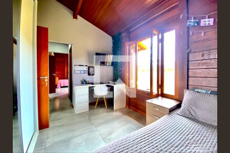 Casa de condomínio à venda com 263m², 4 quartos e 6 vagas