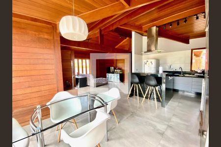 Casa de Condomínio à venda com 4 quartos, 263m² em Villa Bella, Itabirito