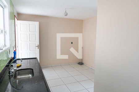 Casa à venda com 137m², 3 quartos e 2 vagas Casa à venda com 137m², 3 quartos e 2 vagasCozinha