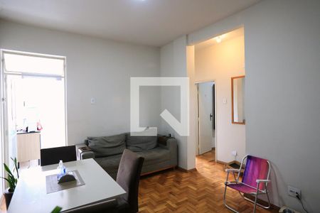 Sala de apartamento à venda com 2 quartos, 69m² em Centro, Belo Horizonte