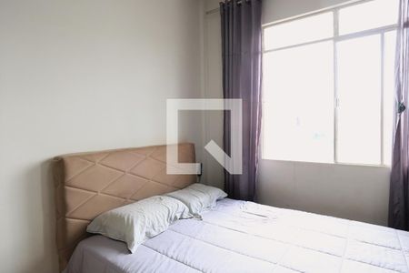 Quarto de apartamento à venda com 2 quartos, 69m² em Centro, Belo Horizonte