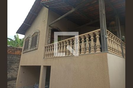 Casa à venda com 324m², 3 quartos e 4 vagas