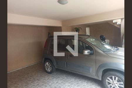 Casa à venda com 324m², 3 quartos e 4 vagas