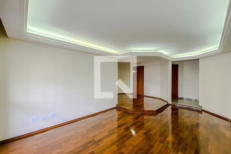 Apartamento para alugar com 132m², 3 quartos e 2 vagasSala