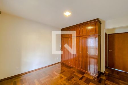 Apartamento para alugar com 132m², 3 quartos e 2 vagasSuíte 