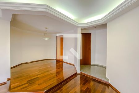 Apartamento para alugar com 132m², 3 quartos e 2 vagasQuarto 
