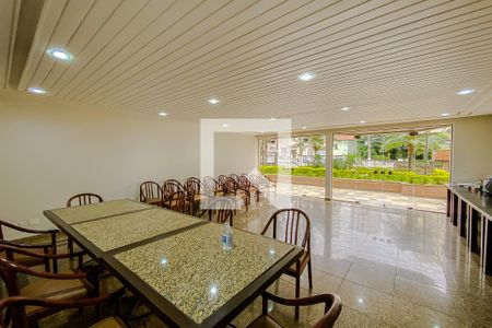 Apartamento para alugar com 132m², 3 quartos e 2 vagasÁrea comum