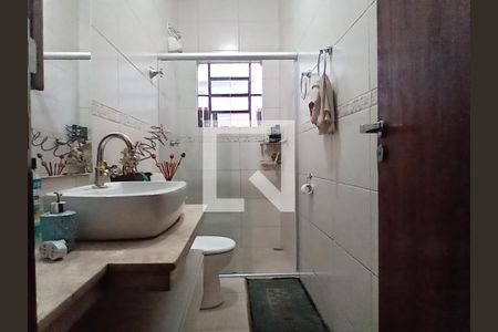 Casa à venda com 160m², 5 quartos e 2 vagas