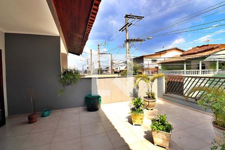 Casa à venda com 225m², 4 quartos e 4 vagasVaranda do Quarto 1 - Suíte