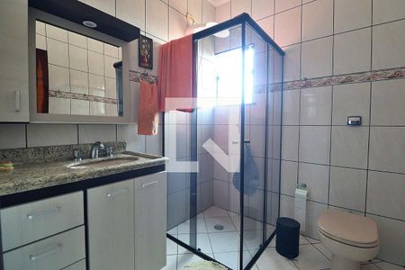 Casa à venda com 225m², 4 quartos e 4 vagasBanheiro Social 1