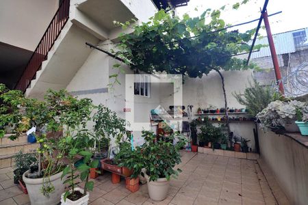 Casa à venda com 225m², 4 quartos e 4 vagasQuintal