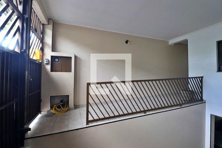 Casa à venda com 225m², 4 quartos e 4 vagasEntrada